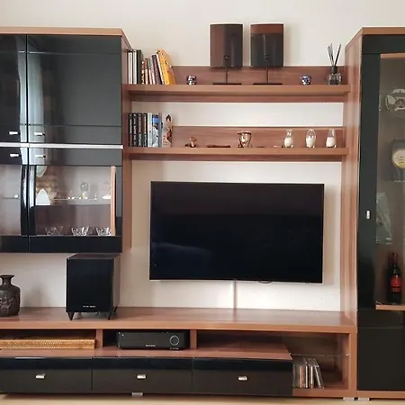 Schone Saubere 2-zimmer-wohnung Fur Messen Oder Sonstigen Zeiten Apartment Hannover